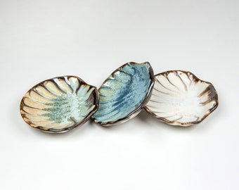 Set of 3|Shell Trinket Dish|Ring Dish|Tapas Plate|Small dish|Sauce dish|Small platter|Jewelry dish|Ceramic dish|Small serving dish|Decor