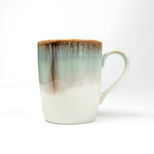 U Shaped Porcelain mug, 250ML|Handmade mug|Pottery Mug|Ceramic mugs handmade|Coffee mug|Porcelain green mug|Drip glaze mug|Shiny mug gift