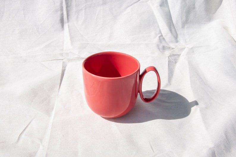 Koralle Porzellan Tasse mit ovalen Griff Handgemachte Tasse Keramiktasse Keramik Tassen handgefertigt Kaffeetasse Tassen Set Tasse Geschenk Kleiner Becher Bild 2