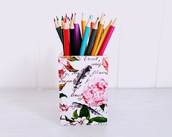 Bamboo pencil holder / Wooden pen pot / Floral desk organizer