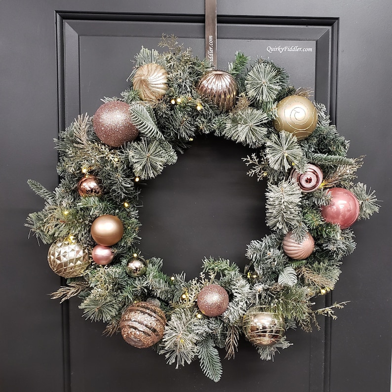 elegant wreath for door chrsistmas decor 2023