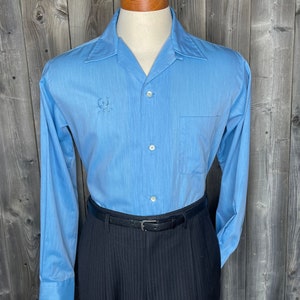 VINTAGE 1960s Penneys Towncraft Loop Collar Long Sleeve Button Down Shirt / Mens Summer Shirt / Wedding / Casual / Rockabilly / True Vintage