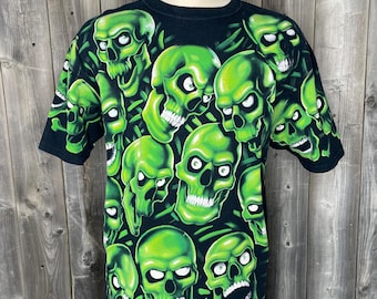 Vintage 2001 Liquid Blue Skull Pile All Over Print T-shirt