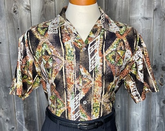 VINTAGE 1950s Diamond Head Hawaiian Aloha Shirt / Rockabilly / Tiki / Casual Summer Shirt / Menswear / Vegas / Totem Pole / True Vintage