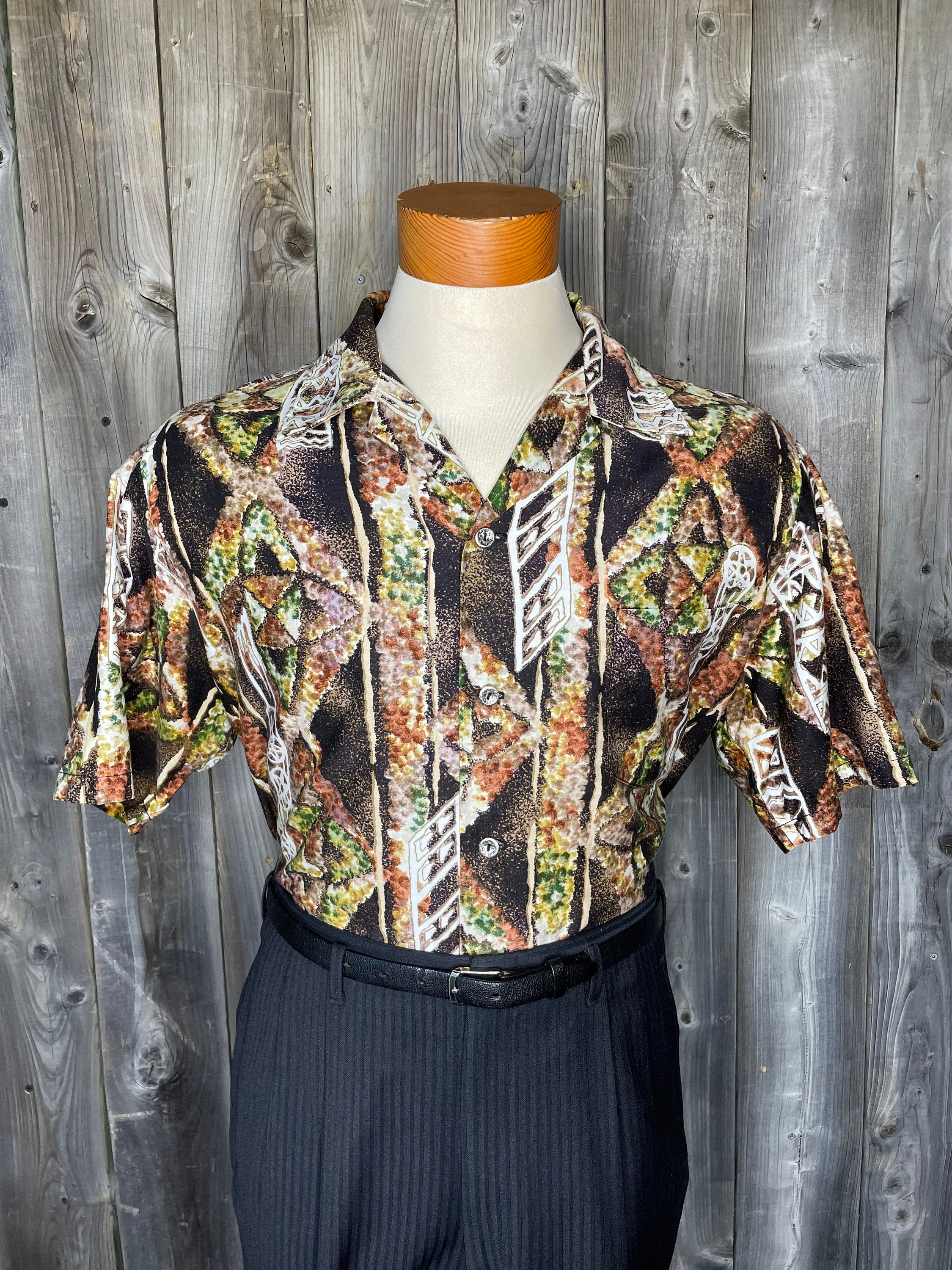 Vintage 1950s Diamond Head Hawaiian Shirt: Tiki Totem Pole Print