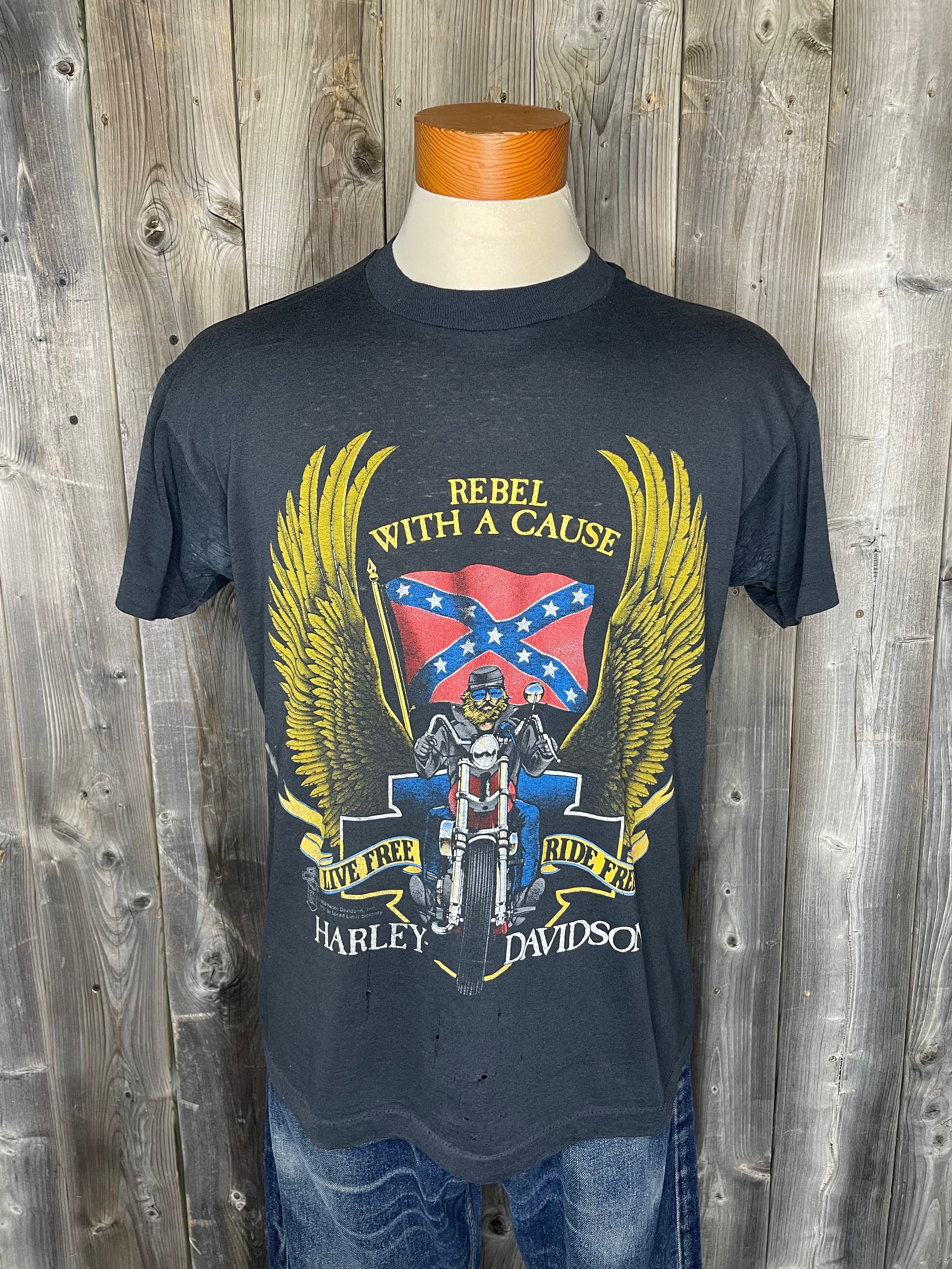 VINTAGE 1989 Rebel With A Cause Harley Davidson T-shirt / Live 