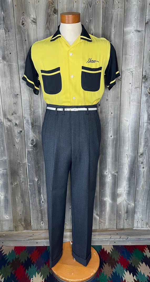 VINTAGE 1950s Hilton Bowling Shirt / 2 Tone / Rockabilly / Rayon 