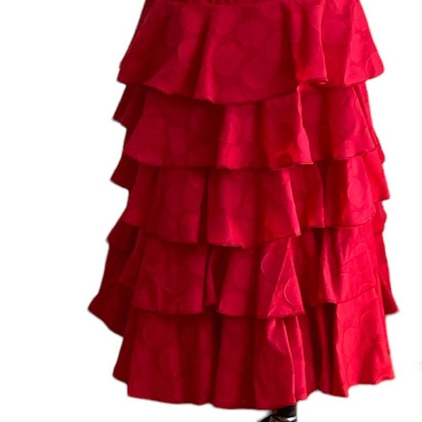 Red Flamenco skirt wit red polka dots (lunares) for professional dance on stage/Tablao