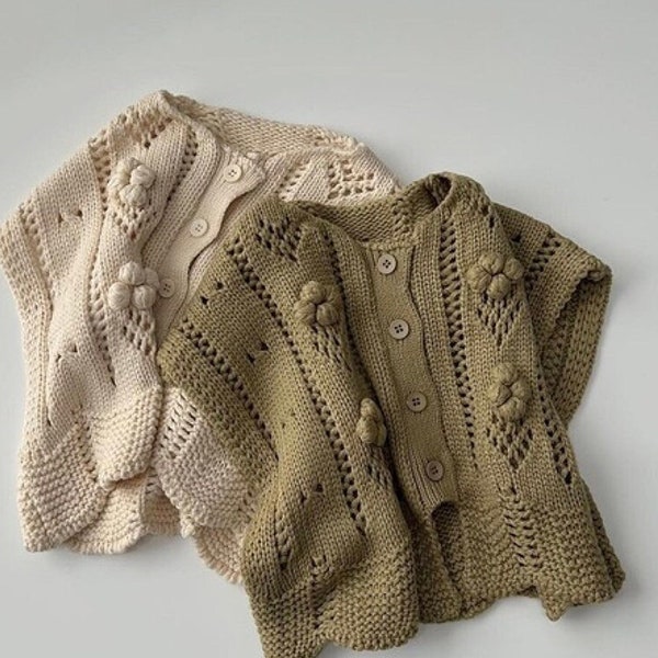 Cute kids scandinavian warm knit vest for fall and winter