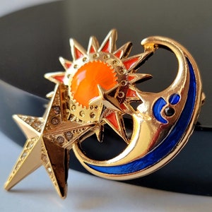 Enamel star sun and moon brooch pin, north star jewelry, planet jewelry,planet pin,celestial jewelry,celestial brooch,sun and moon pin