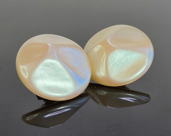 Large oval mother of pearl statement clip on earrings,large disc clip on earrings,large pearl earrings