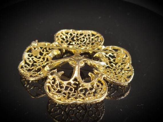 Large gold filigree lace cross shaped brooch pin,… - image 8