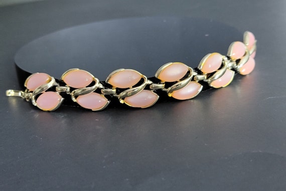 Vintage pink thermaset leave bracelet, Thermoset … - image 3