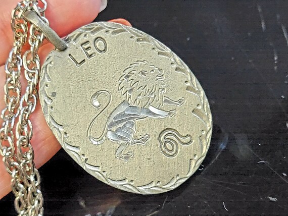 Hand Engraved Pewter LEO Astrology Zodiac Pendant… - image 6