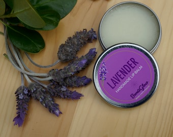 Baume à lèvres, parfumé à la lavande - Baume à lèvres naturel / Hydratant pour les lèvres / Beauté naturelle / 100% naturel / Cadeaux / Party Favours / Self Care Gift