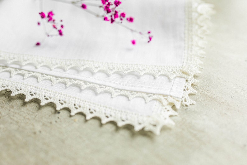 White Linen Placemats With Crochet Lace / Dinnings placemat / Linen placemats set/ Gift for your mother / image 4