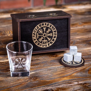 Verre à whisky boussole viking, cadeau personnalisé, pierres à whisky