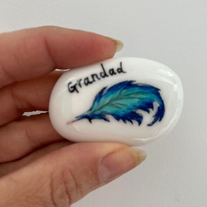 Feather memory stone , personalised bereavement ,comfort stone,loss , gift, pebble, present , memento , keep sake, family ,friendship, grief