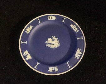 Plato antiguo azul cobalto de Wedgwood, Inglaterra, 18 cm