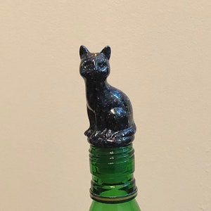 Cute and sparkly Cat Wine Bottle Stopper