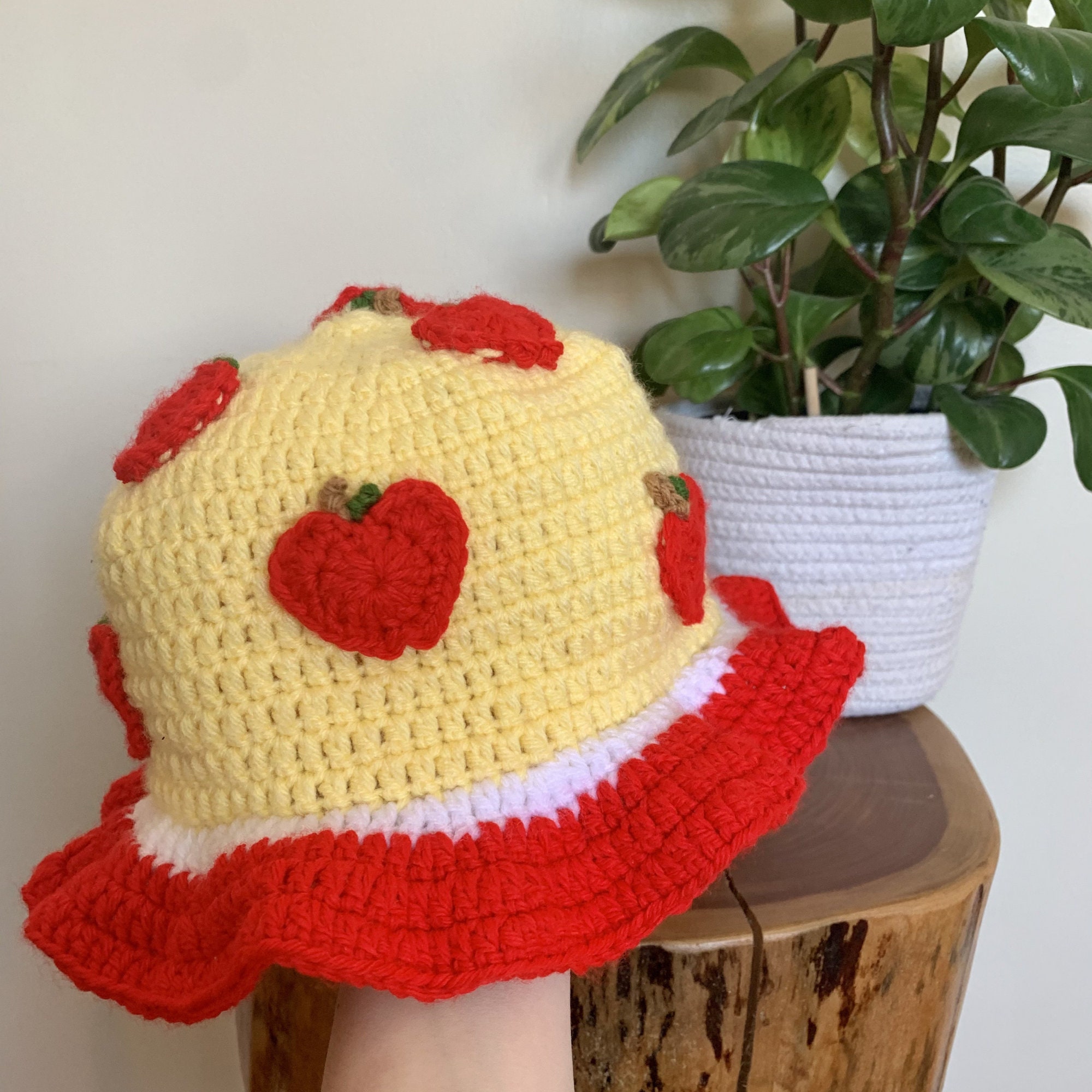 Apple Dumplin' Bucket Hat Crochet PATTERN ONLY | Etsy