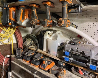 RIDGID 18v Tool Hanger