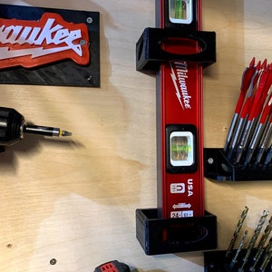 Suspension murale Milwaukee Level