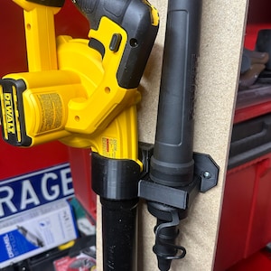 Dewalt 20v blower wall mount
