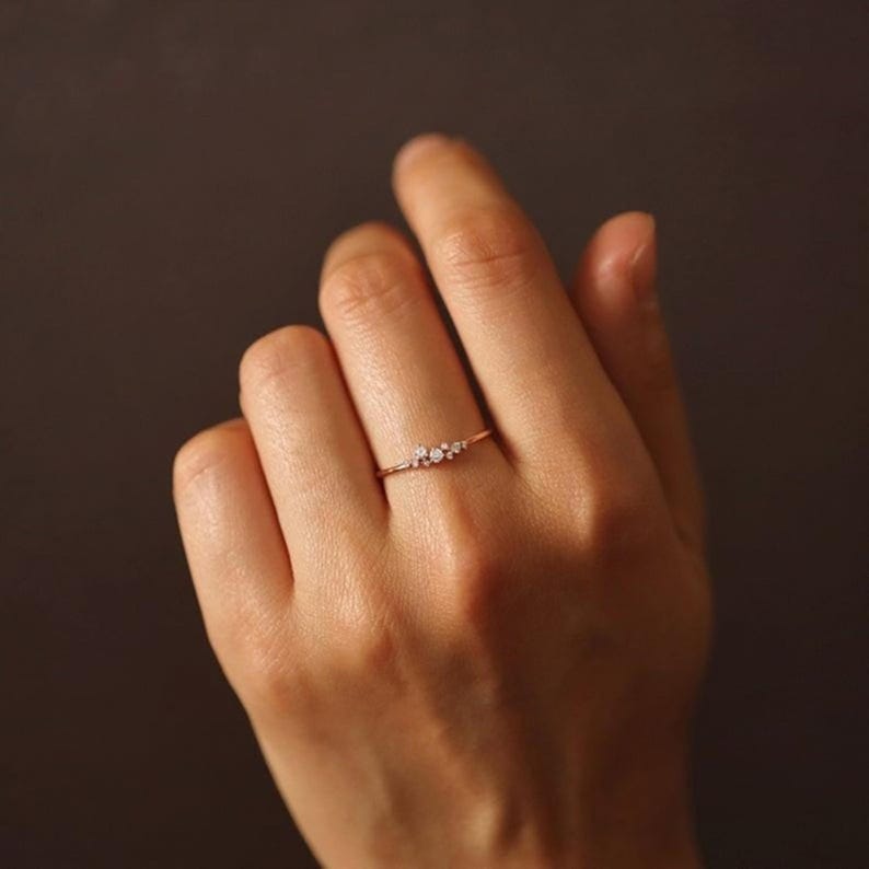 Minimalist Engagement Ring - Dainty Round Cut Moissanite Diamond Ring ...