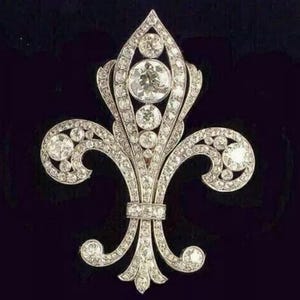 Broche de flor de lis - Broche de moissanita con corte antiguo europeo - Broche de boda art déco victoriano - Broche de estilo vintage en plata 925