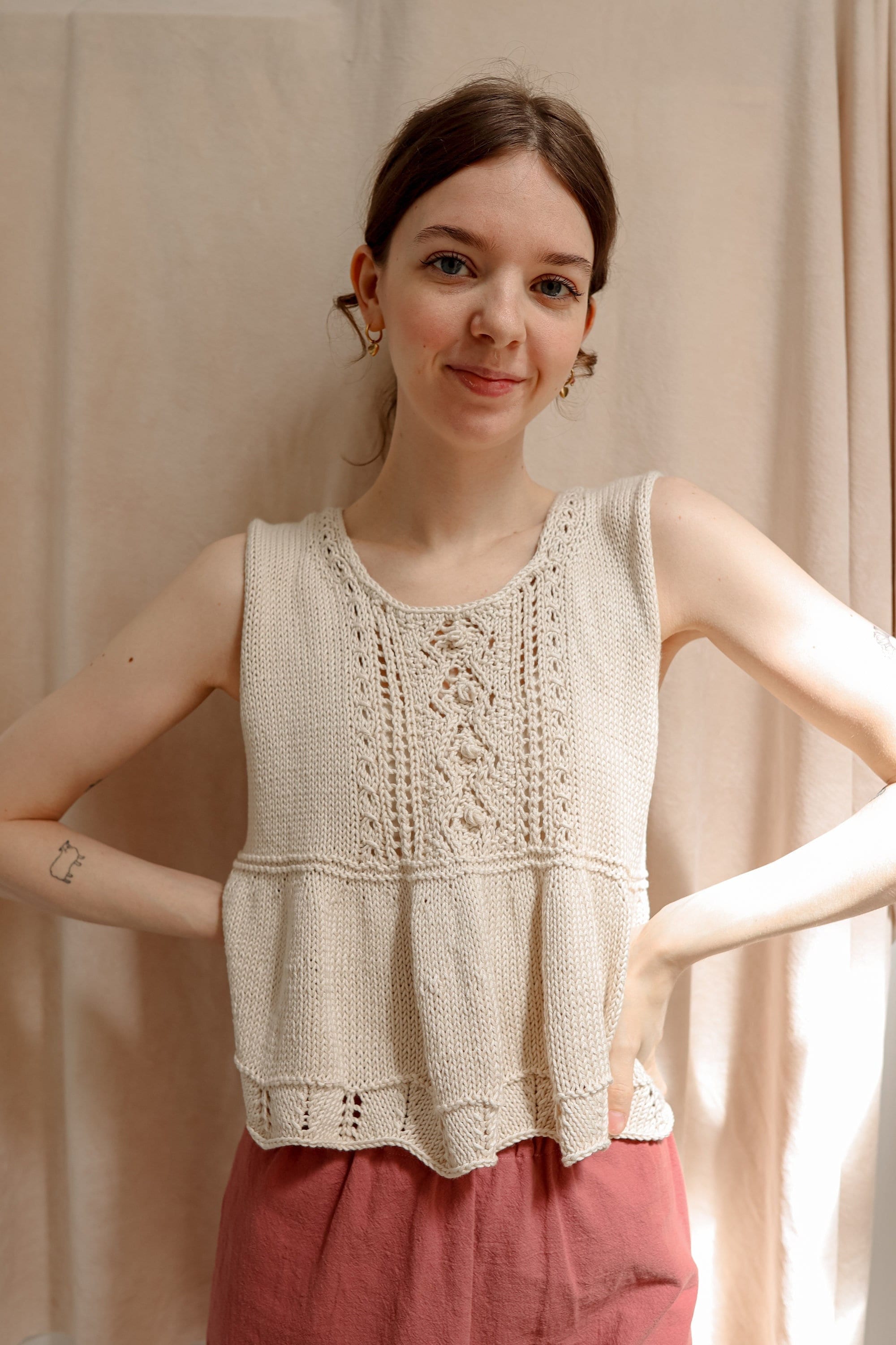 トップス rurumu: 2020ss lace ribbon knit Ruffle Peplum Babydoll Top | Rose Ruffle Top | English