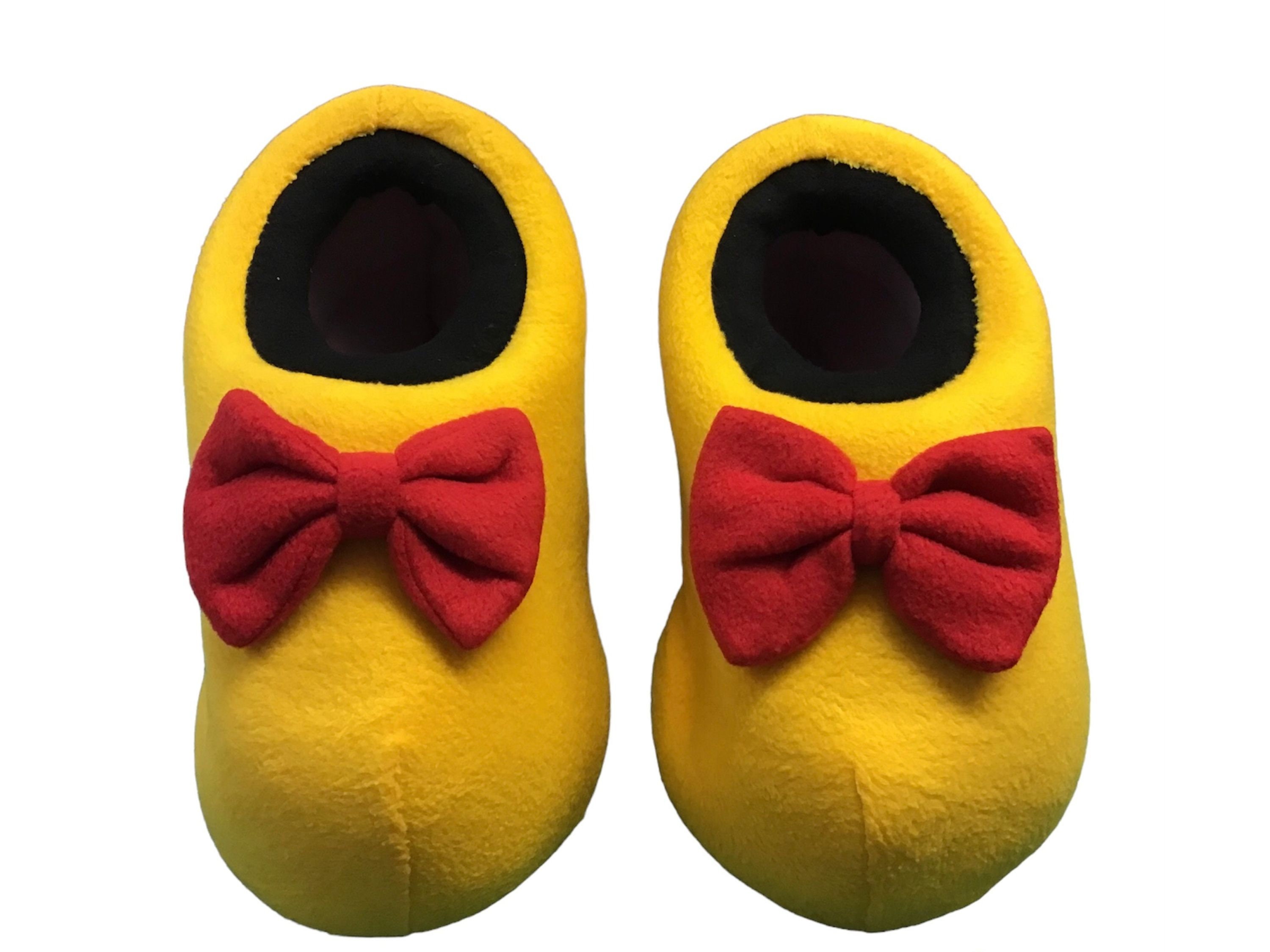 Mickey shop yellow shoes