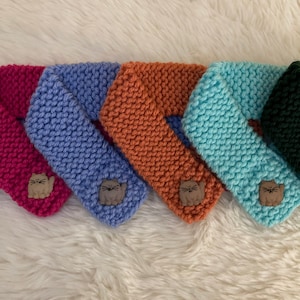 Fat Cat Knit Pet Scarf
