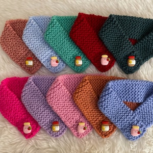 Peanut Butter/Jelly Knit Pet Scarf