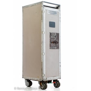 B-keuze Driessen TAP Air Portugal 1/2 maat luchtvaartmaatschappij TROLLEY 1996; Vliegtuigkombuiswagen, cateringwagen, rollende cocktailbar.