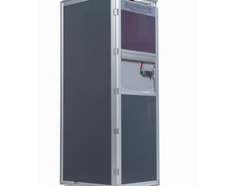 Without branding almost new light half-size airplane trolley – Almost new Grey Safran Galley Aircraft Service Cart.