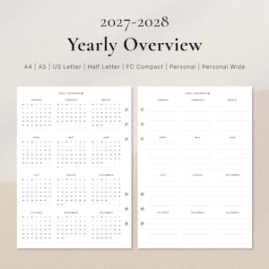Puede incluir: Un conjunto de insertos de planificador anual 2027-2028 con dos páginas blancas y texto negro. Una página muestra doce calendarios mensuales, mientras que la otra presenta doce secciones mensuales con líneas para notas. Incluye formatos A4, A5, US Letter, Half Letter, FC Compact, Personal y Personal Wide.