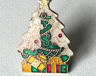 Festive Enamel Christmas Tree Pin with Gold Star and Gift Details – Rare Collector Piece