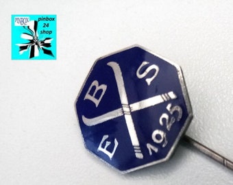 EBS 1925 Ski Club Pin – A Touch of Tradition!