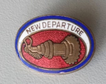 New Departure Brooch – Enamel, USA 1920s, Industrial Heritage