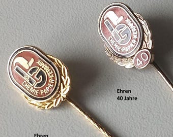 Two Honorary Badges – Two Symbols of Union Recognition
