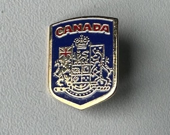 Canada crest pin – classic blue shield design