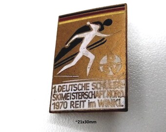 German Student Ski Championships 1970: Vintage Brooch from Reit im Winkel!