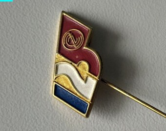 Zastava: 125 Years of History to Pin On!