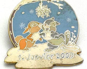 Authentic Disney Paris Collector Pin – Limited Edition “Rabbits in the Snow”