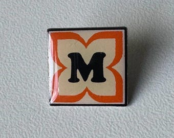 Rare Müller Markt enamel pin – brand logo by B.H. Mayer Pforzheim
