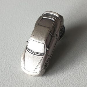 Exclusive Porsche 911 (996) Metal Pin – 3D Model Collectible