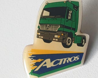Legend of the Road: Mercedes-Benz Actros Pin from IAA 1996