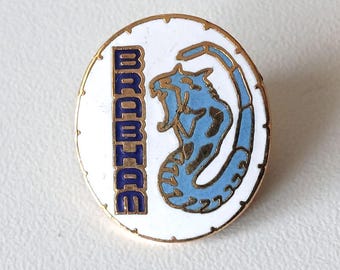 Brabham Racing Pin – Iconic Motorsport Logo for True Collectors