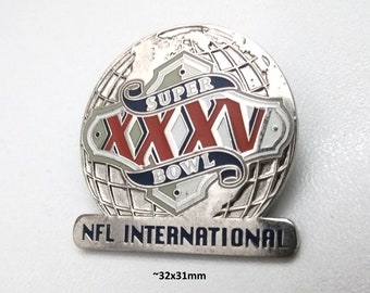 Get the official Super Bowl pin